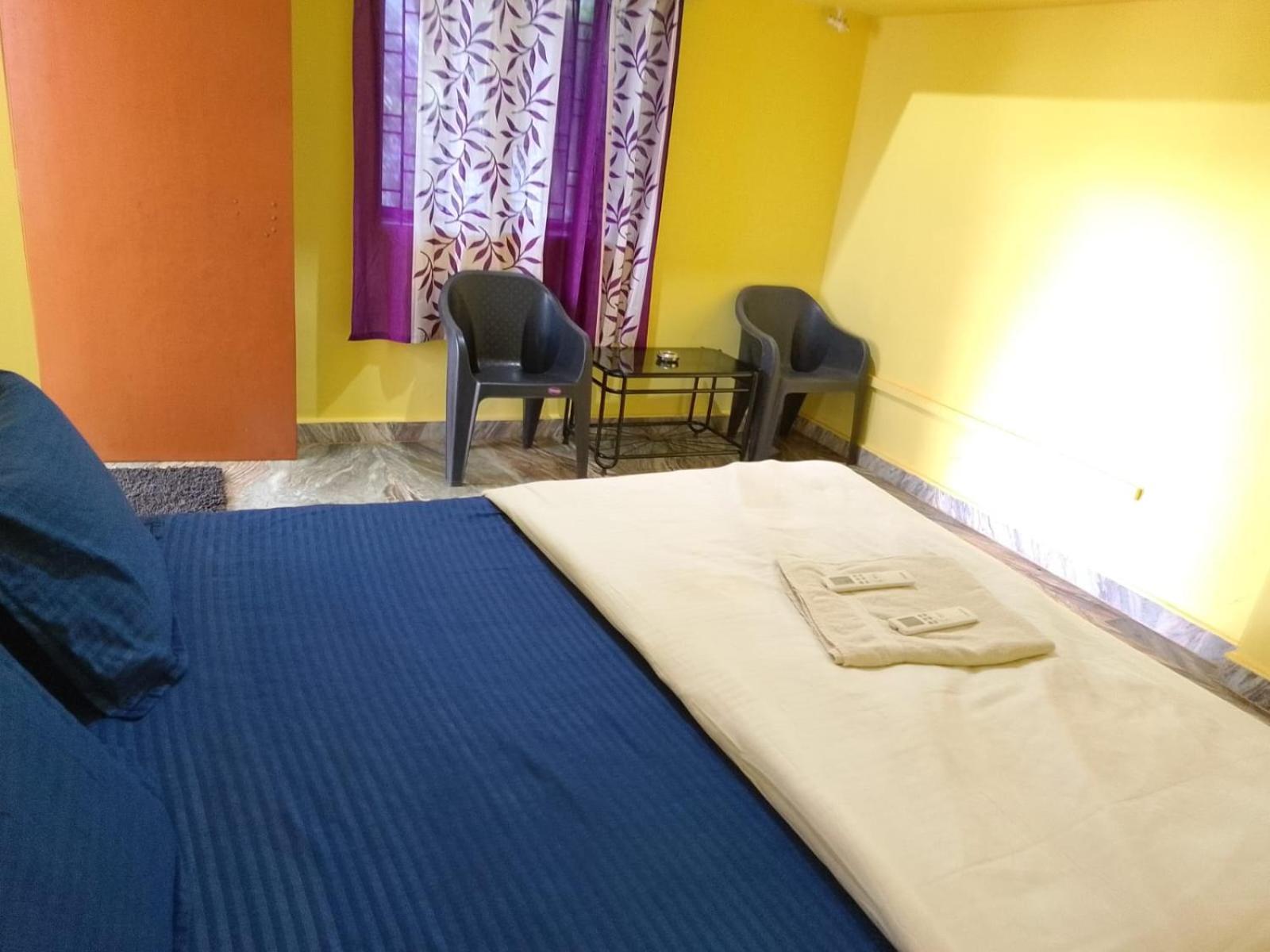 One Love Guest House Morjim Exterior foto